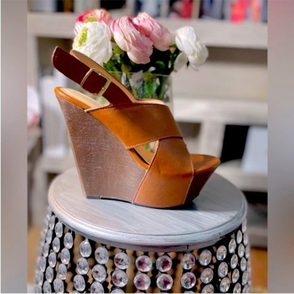 - “DAFF” COGNAC BAMBOO PLATFORM WEDGES OPEN TOE ANKLE STRAP WITH BUCKLE STRAPS 7 - Picture 1 of 9